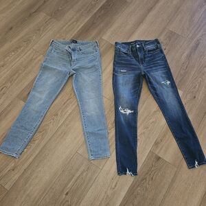 American Eagle Outfitters Women's Light and Dark Blue Skinny Jeans